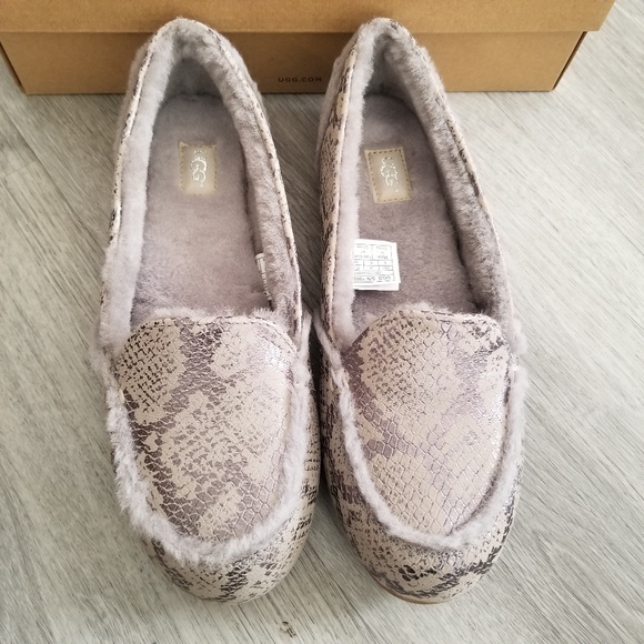 UGG Hayley Metallic Snake Sleepers. - Picture 2 of 7
